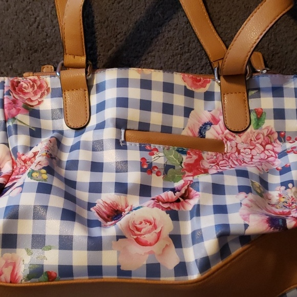 Purse - Picture 2 of 6